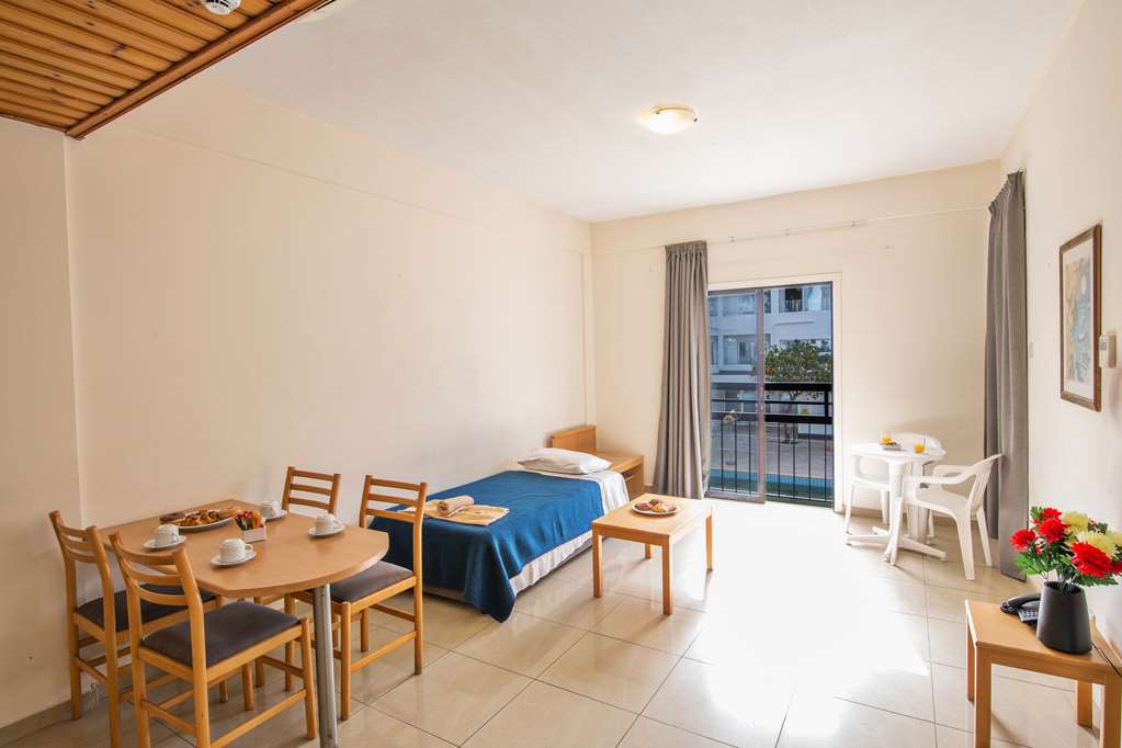 anthea hotel apartments