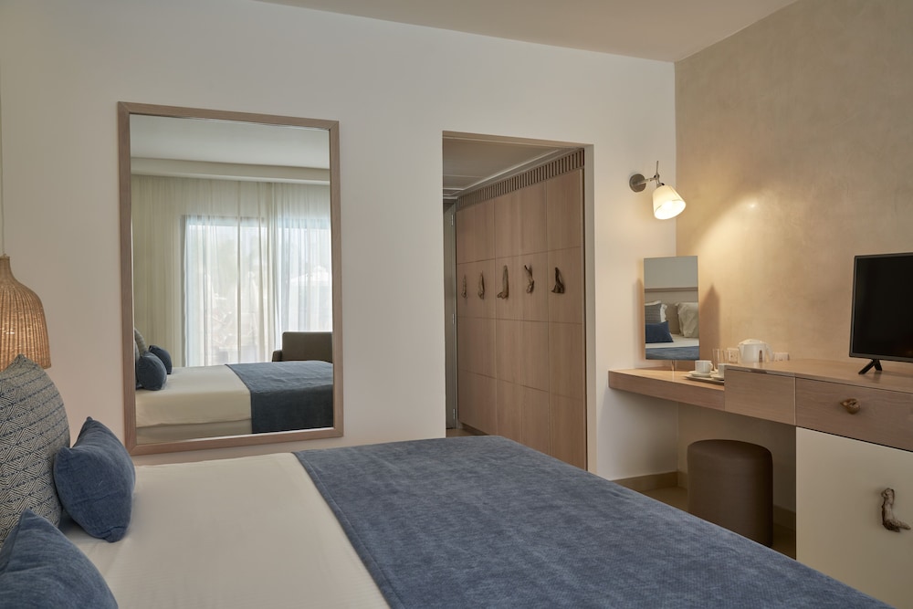 atlantica aeneas resort