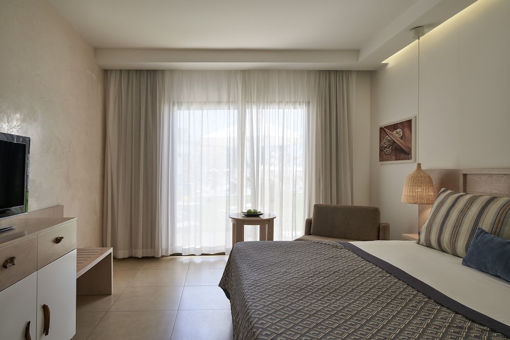 atlantica aeneas resort