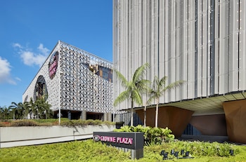 crowne plaza changi airport by ihg