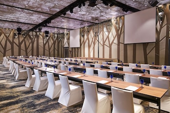 crowne plaza changi airport by ihg