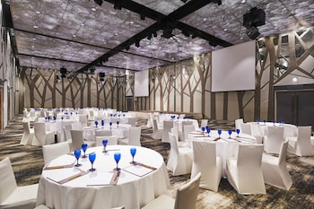 crowne plaza changi airport by ihg
