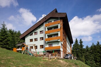 cihlarka mountain view apartment