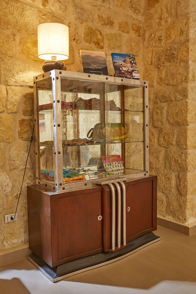 wadi sabarah lodge