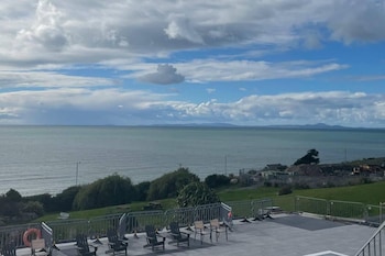 stunning hillside sea view 2 bed in barmouth