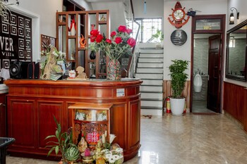 hoi an family room with swimming pool