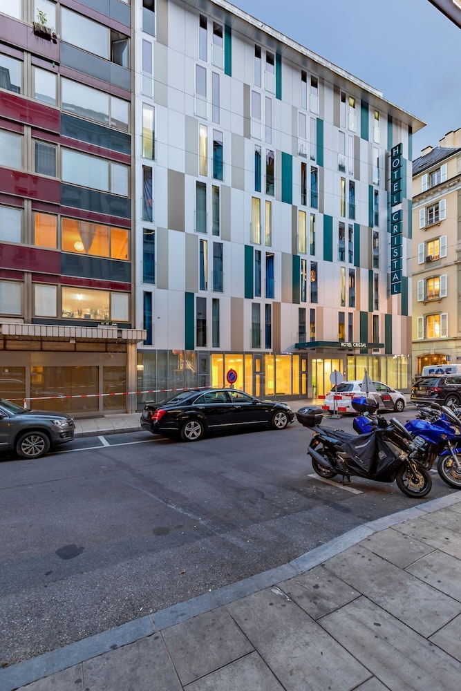 hotel cristal