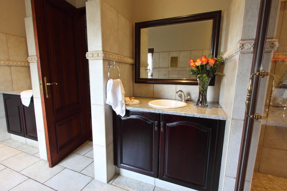 candlewoods guesthouse