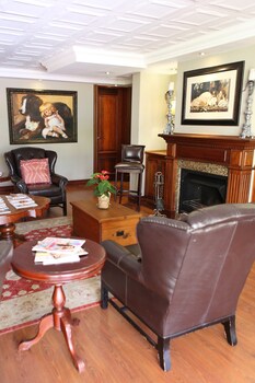 candlewoods guesthouse