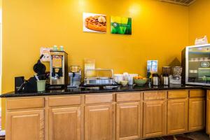 quality inn university near downtown