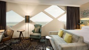 hilton amsterdam airport schiphol