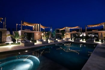 bora boutique adults only