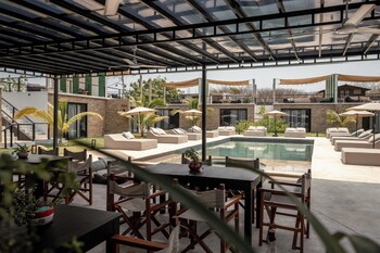 bora boutique adults only
