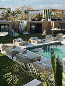 bora boutique adults only