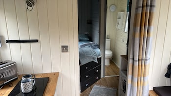 shepherds hut riverside 2
