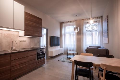 aparthotel rimska 14