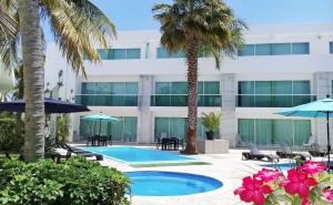hotel los cocos chetumal