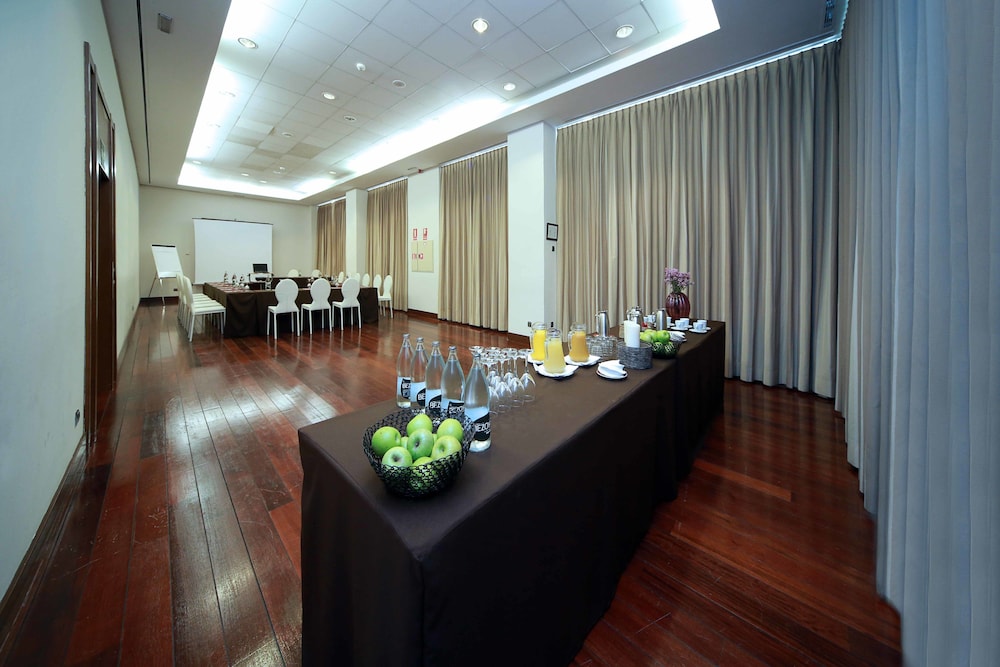 amura alcobendas hotel