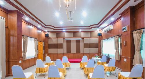 bander hotel