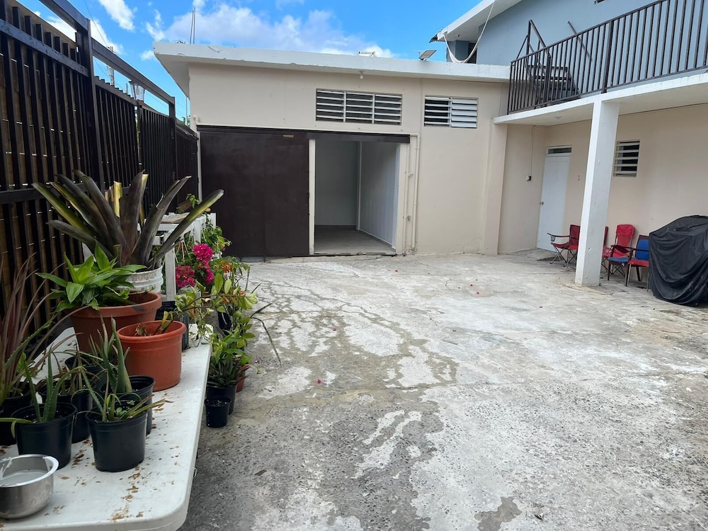 rincon surf house