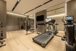 hyatt place linyi people square