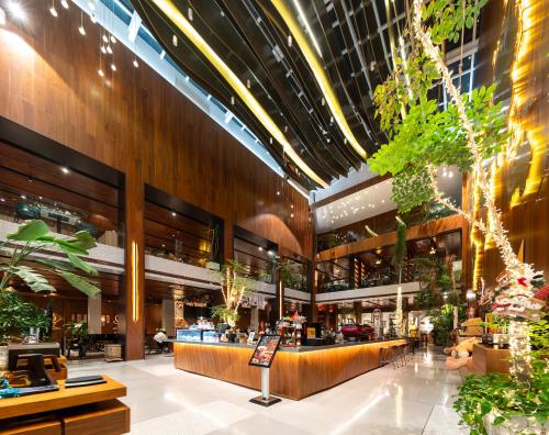 hyatt place linyi people square