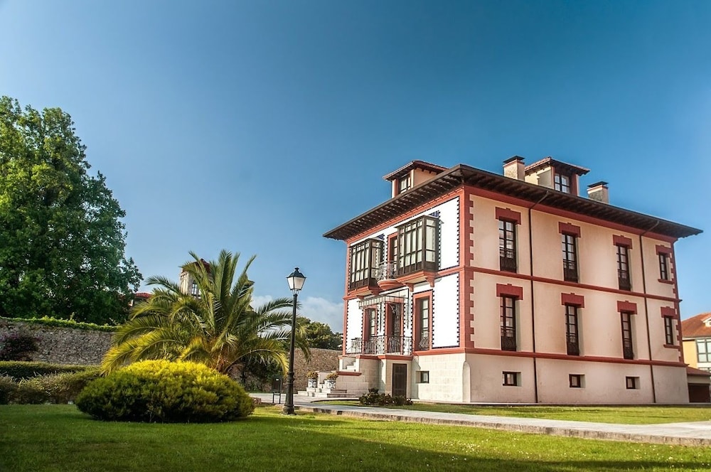 Hotel Silken Spa La Hacienda De Don Juan,Barro>>Asturias,4 star