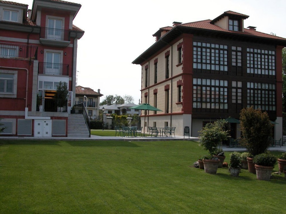 Hotel Silken Spa La Hacienda De Don Juan,Barro>>Asturias,4 star