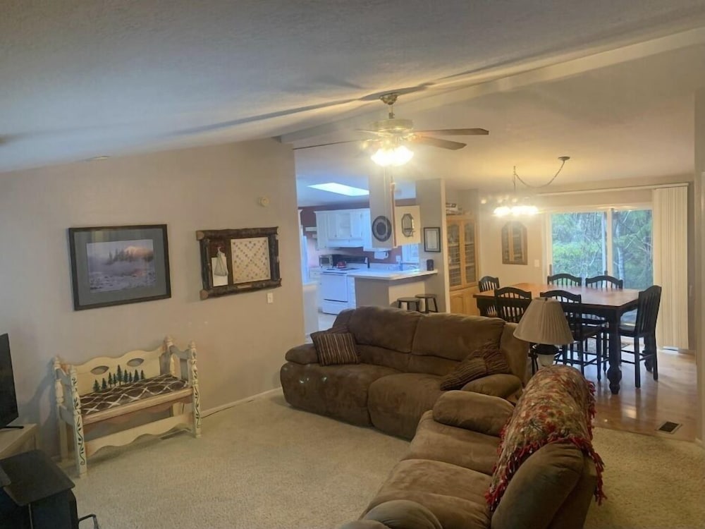 3 rivers resort and guide service