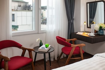 silk flower hotel and spa