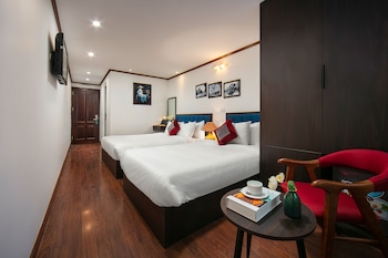 silk flower hotel and spa