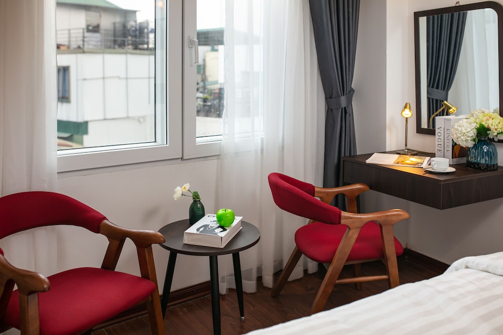 silk flower hotel and spa