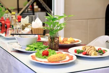 silk flower hotel and spa