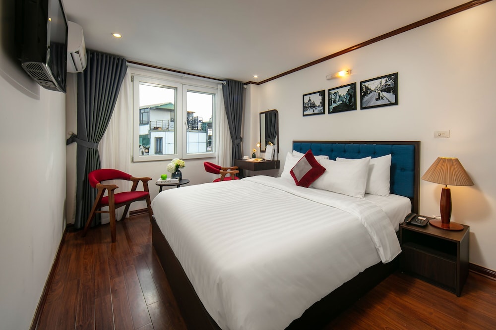 silk flower hotel and spa