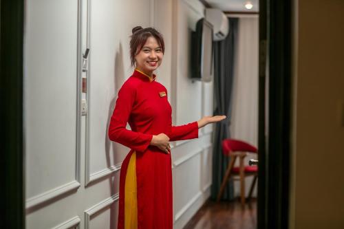 silk flower hotel and spa