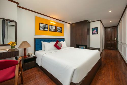 silk flower hotel and spa