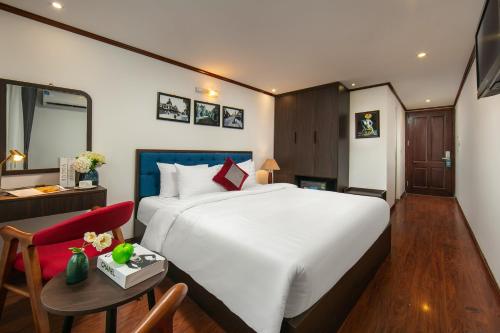 silk flower hotel and spa
