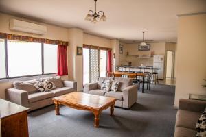 cherry lane apartments