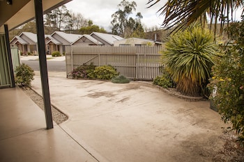 Cherry Lane Apartments,Australia>>Bright,0 star