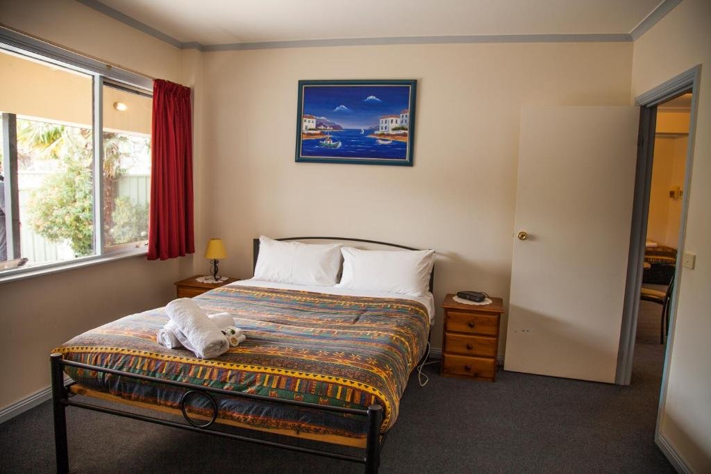 cherry lane apartments