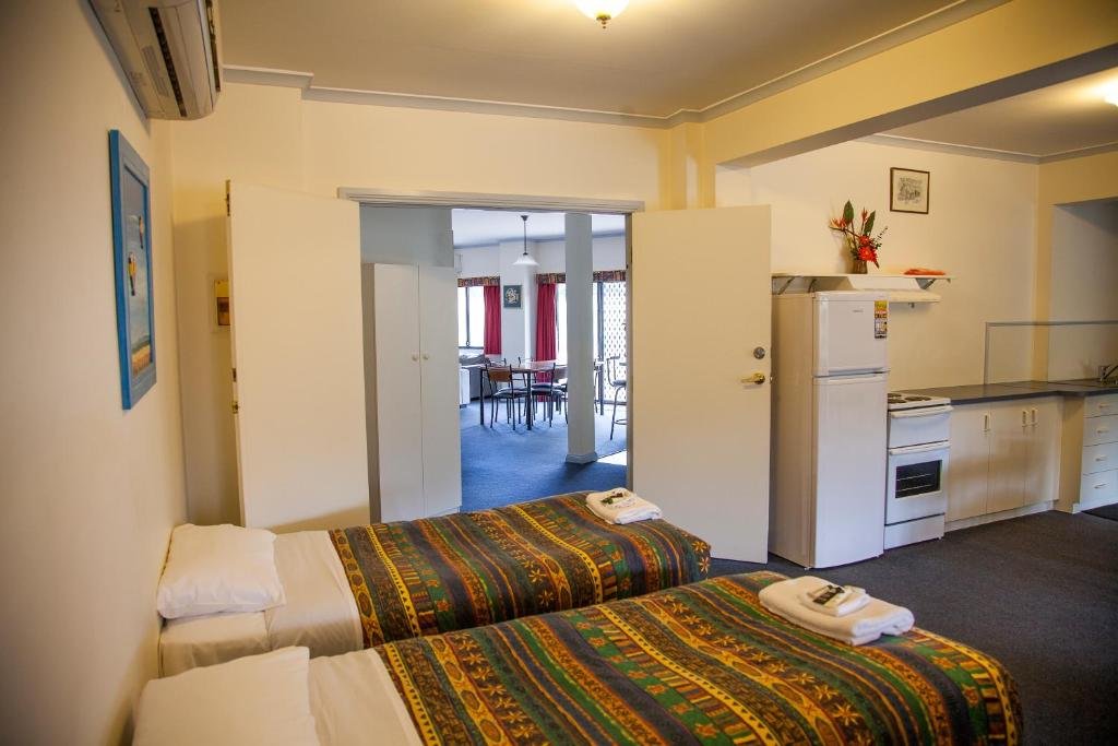 cherry lane apartments