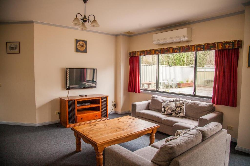 cherry lane apartments