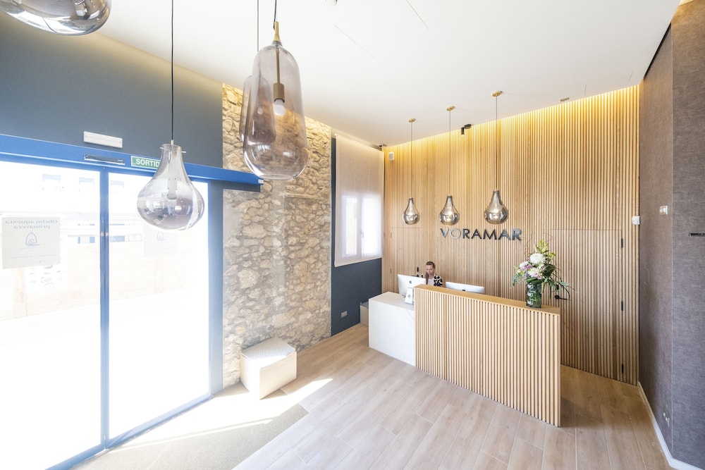 hotel voramar