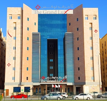 the grand lux hotel