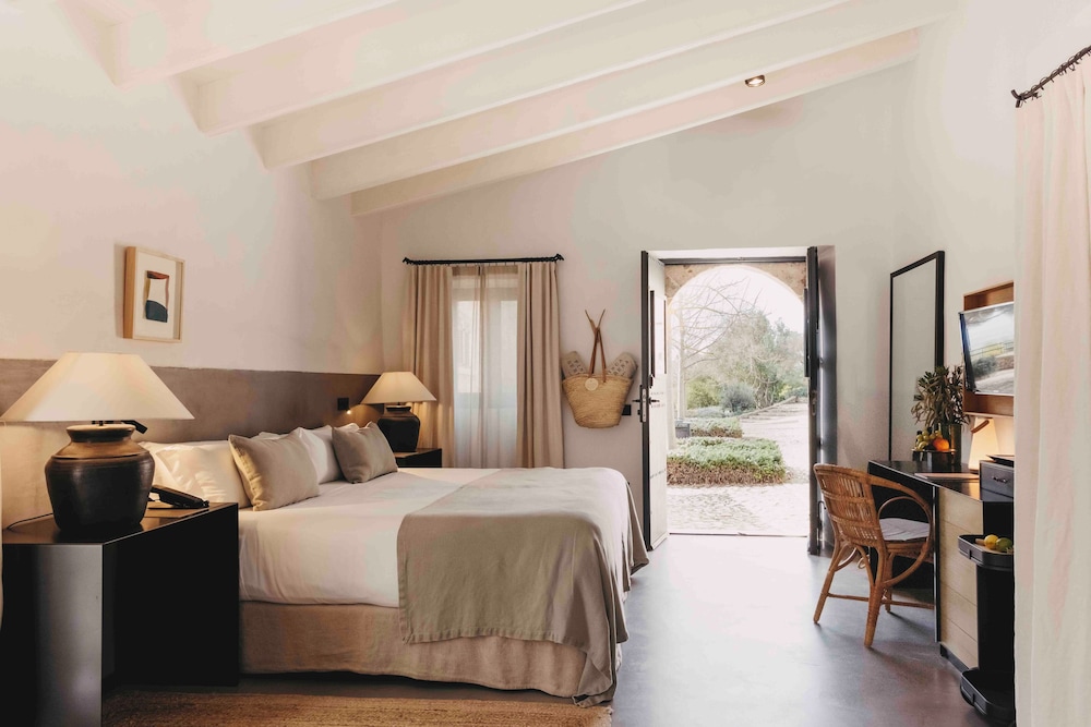 finca serena mallorca small luxury hotels