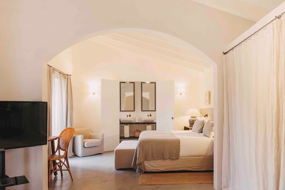finca serena mallorca small luxury hotels