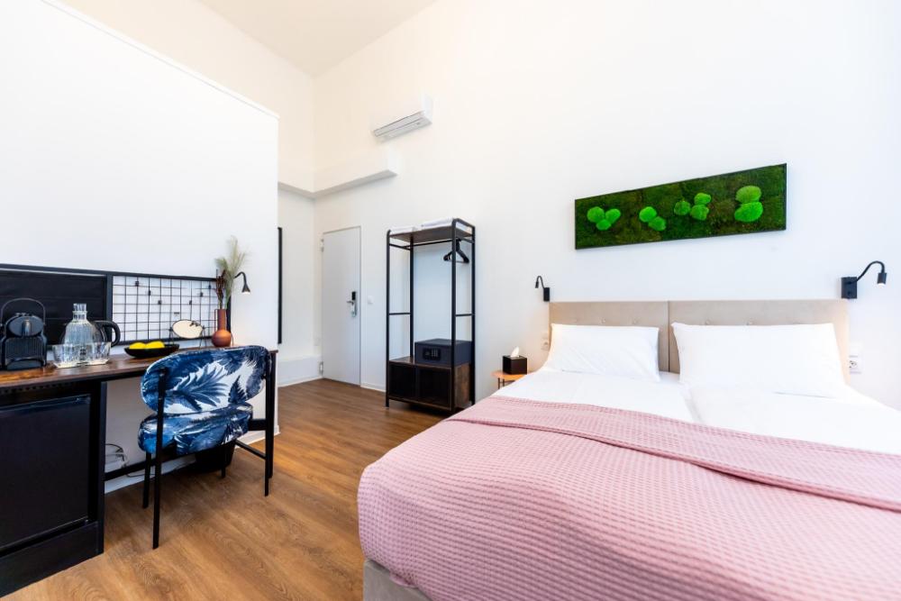 adagio downtown rooms