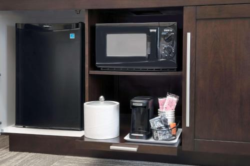 hampton inn by hilton hallandale beach aventura