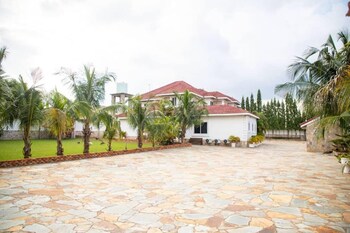 the haven boutique hotel kumasi ghana