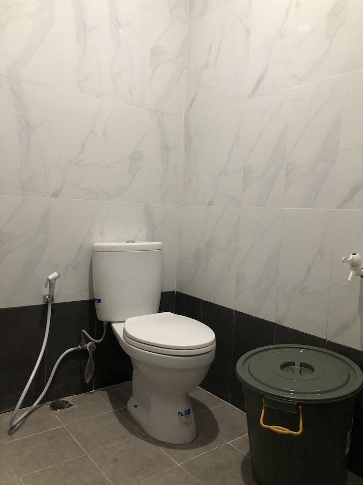 bening asri guesthouse